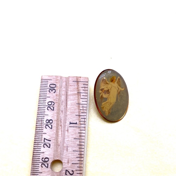 Vintage Angel Brooch Pin - Picture 6 of 8